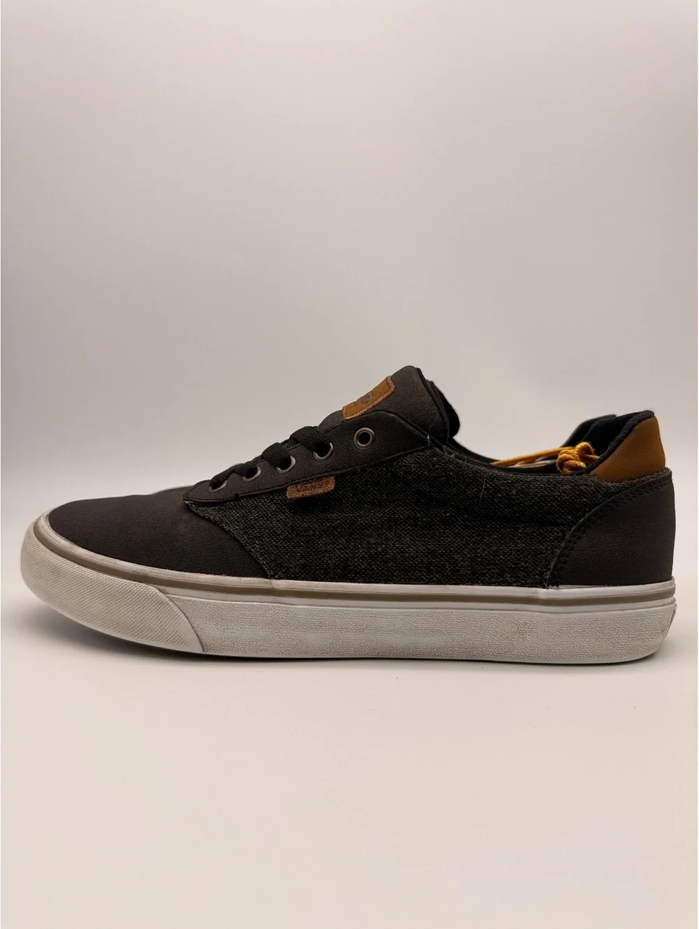 Vans Atwood Deluxe Mens Low Top Sneakers Gray Tweed Tan Leather Size 11